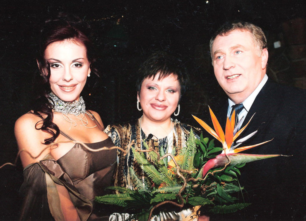 Mrs. Russia 2000